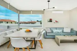 Agreste Luxury Apartments, Paliouri