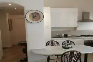 Intero Appartamento - a soli 50 m dal mare Apartments, Viareggio