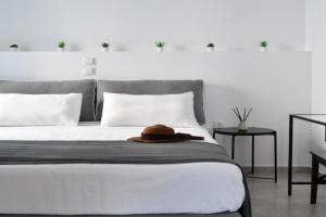 Harmony Apartments, Naousa