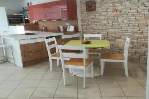 Apartma Zalka, Izola