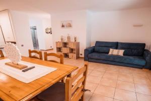 Apartamento reformado a 2 minutos de la playa en Calella!, Llafranc