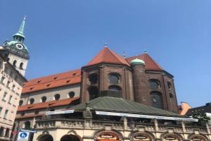 Luxurious 2 Bedroom Apartment Old City, Munchen