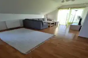 Juuli apartament, Kuressaare