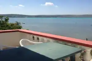 Villa M - 4 Persons Apartment, Put, Giuba