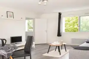 Orphee Superbe T2 calme et paisible Apartments, Nantes