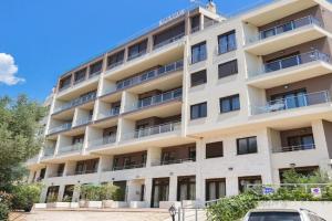 Brand New Apartments - free parking, Przno