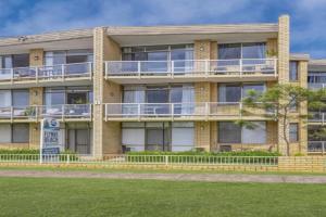 7 Flynns Beach Apartments, Port Macquarie