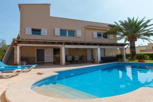 Villa Alzina alojamiento vacacional a 10 minutos de la playa de Cala Millor, Mallorca, Cala Bona