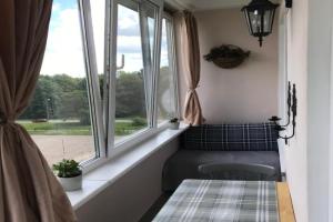 Sunny apartment 10 min from the beach !, Liepaya