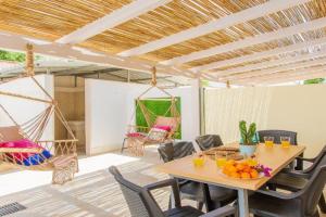 Casa Acquamarina, Torre Santa Sabina