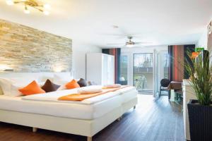 Mein Appartement Köln Apartments, Koln