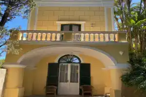 Villa Aurora Caprese, Capri Village