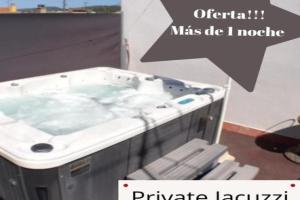 Nueva suite jacuzzi relax beach & mountain Mini-hotel, Palamos