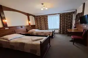 Dworek staropolski Apart-hotel, POZNAN
