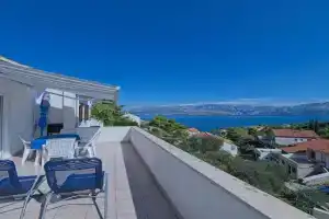 Apartment Pavlo, Postira