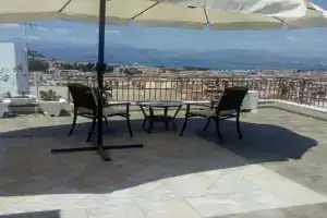 BREATHTAKING VIEW U FALL IN LOVE WITH Apartments, Nafplio