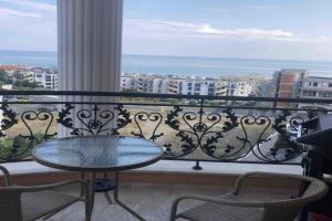 Amazing apartment facing the sea, Sveti Vlas
