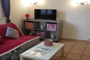L'appartement de l'église Apartments, St. Maries-de-la-Mer