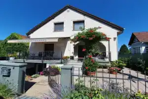 FaDóra Apartman, Tihany