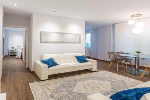 UBICACIÓN INMEJORABLE REFORMADO LUJO Apartments, Bilbao