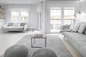 Olatu by FeelFree Rentals Apartments, San Sebastian