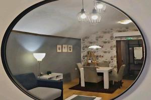 Kum Apartment, Nis