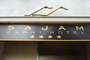Sajam B&B Hotel, Leskovats