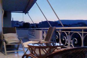 Stamatis Big Apartment, Spata
