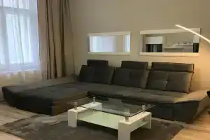 Bervia Apartman, Szombathely