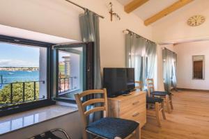 VINEA APARTMANI, Ulica G Garibaldia 2, Umag