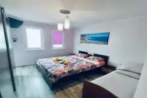 Colorful 1-BDR Apartment - Top center of by Flat Manager, Bourgas