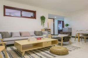 Xi’an NewTown·Longshou Business Circle· Apartments, Xi'an