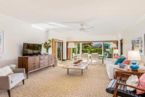 Waipouli Beach Resort D104, Kapaa