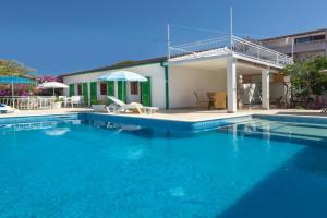 Aras Wind Rose Guest house, Supetar