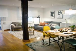 ZUBIGANE apartamento junto a la Ría & Parking, Bilbao