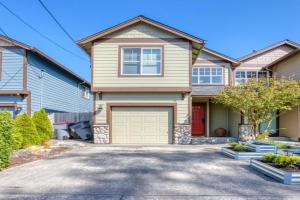 Seaside Upscale Townhome Guest house, Seaside