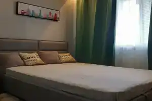 Smart v Novostroe u metro Dvorets Sporta Apartments, Kharkiv