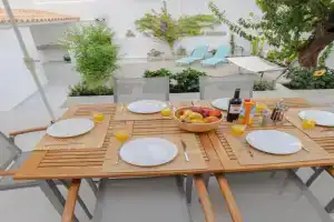 City Center Guest house, Cala Mayor