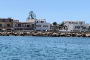 Amareilmare2 Apartments, Reitani