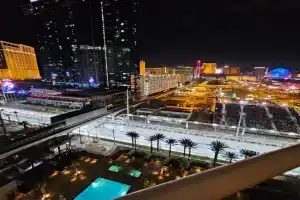 Strip & Sphere view - Separate Living room - 2 Full Bath - Full Kitchen - Balcony - 900 sqft - MGM Signature, Las Vegas
