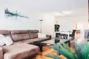Sani apartment by People Rentals, Bilbao