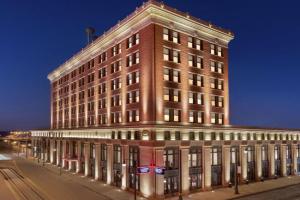 The Central Station, Curio Collection By Hilton Hotel, Memphis
