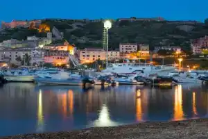 ELEGANT APARTMENT IN, Porto Ercole
