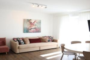 APSTAY Bungalow I Parking option & Self Check-in Guest house, Graz
