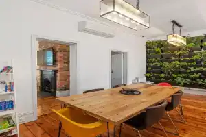 Work Sleep Live Mini-hotel, Melbourne