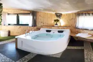 REnt Room Wood, Anguillara Sabazia