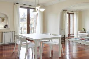 Zinema - Basque Stay Apartments, San Sebastian