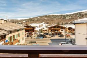 Exceptional Apartment in 65 m² with Parking Included, Livigno