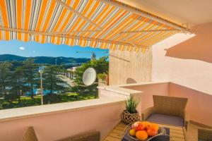 Apartment Karlo - Grad Ploče, Croatia, Kardeljevo