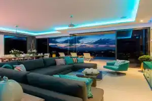 Villa Omari 5Bedroom with Pool near Beach, Kata